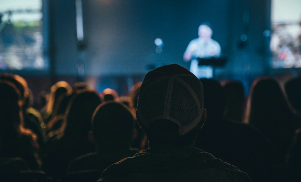 Спикер конференции