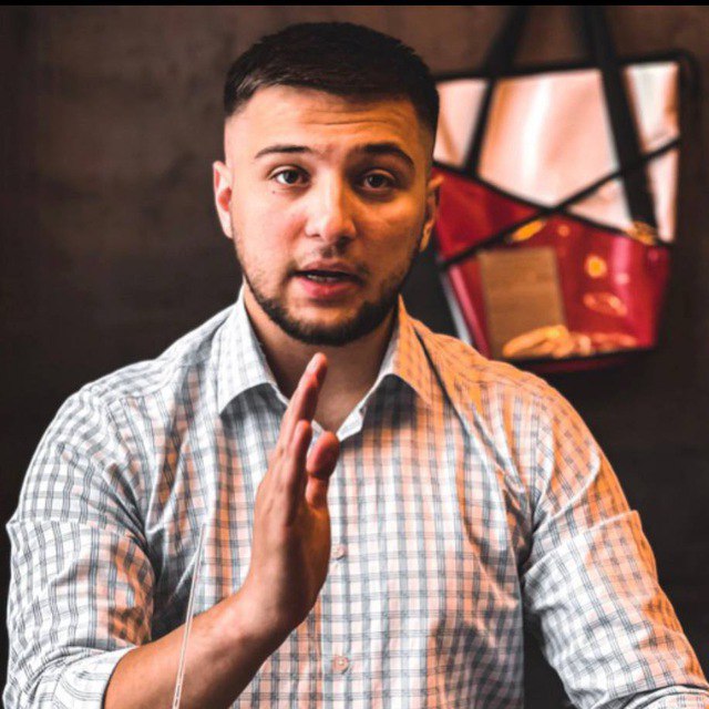 Ислам Ханиев